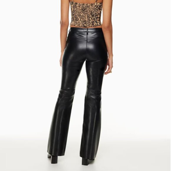 NWT Aritzia Wilfred Beatrix pant in Black, Size 6. Save $85!! - Picture 2 of 6